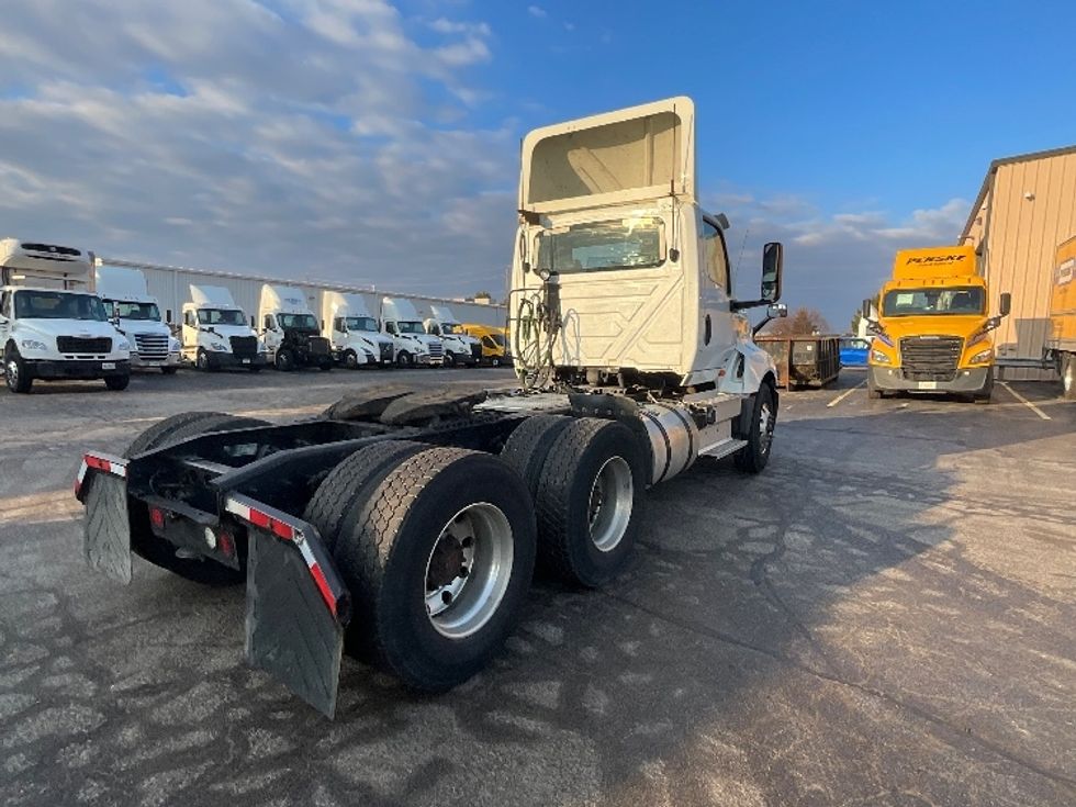 Day Cab Tractor-Heavy Duty Tractors-International-2019-LT625-Cambridge-ON-478,544\n\t\tkm-$ 31,500 - Image 7