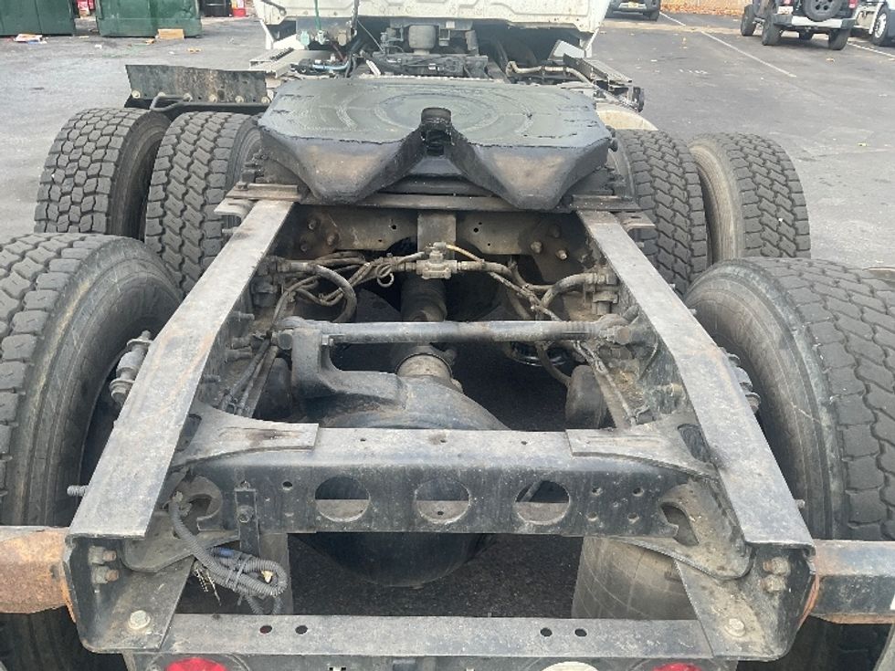 Day Cab Tractor-Heavy Duty Tractors-International-2019-LT625-Capitol Heights-MD-126,405\n\t\tmiles-$ 30,250 - Image 6