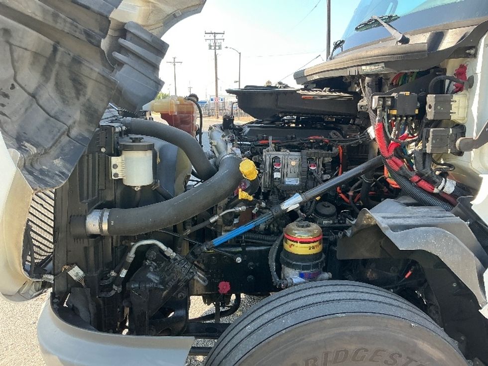 Day Cab Tractor-Heavy Duty Tractors-International-2019-LT625-Carson-CA-171,649\n\t\tmiles-$ 33,750 - Image 16