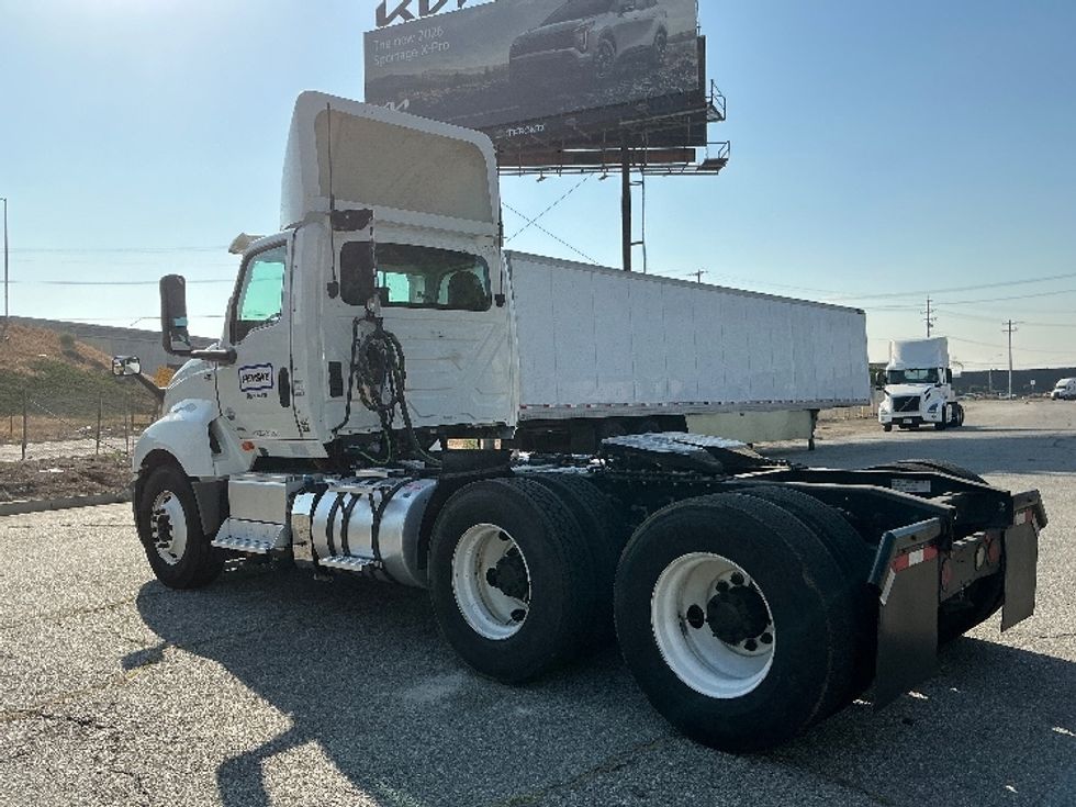 Day Cab Tractor-Heavy Duty Tractors-International-2019-LT625-Carson-CA-171,649\n\t\tmiles-$ 33,750 - Image 5