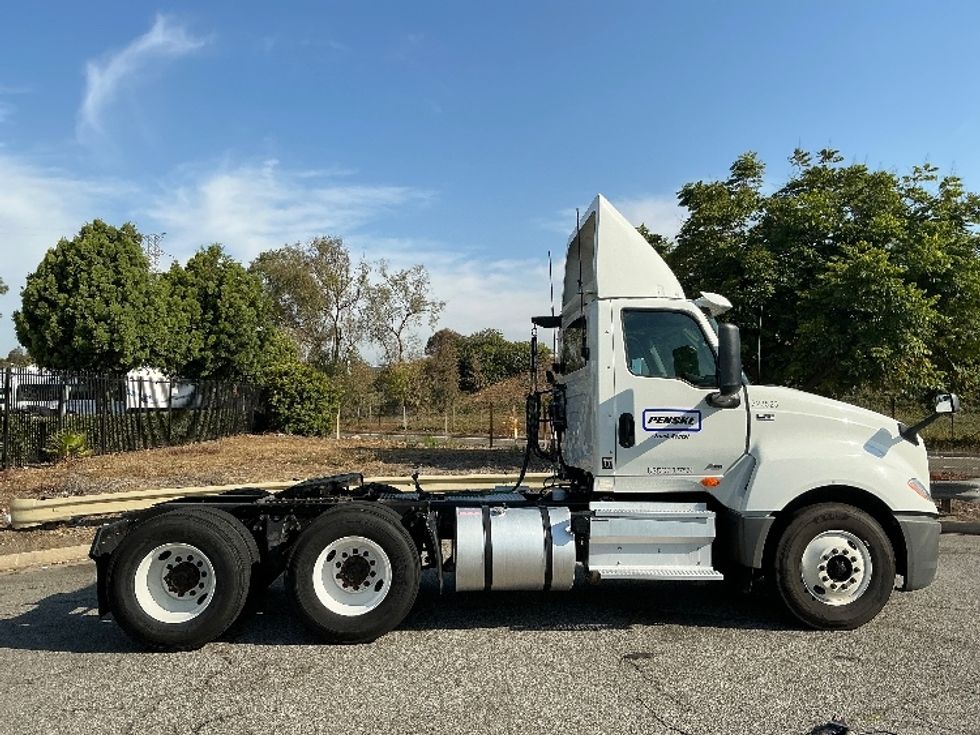 Day Cab Tractor-Heavy Duty Tractors-International-2019-LT625-Carson-CA-171,649\n\t\tmiles-$ 33,750 - Image 8