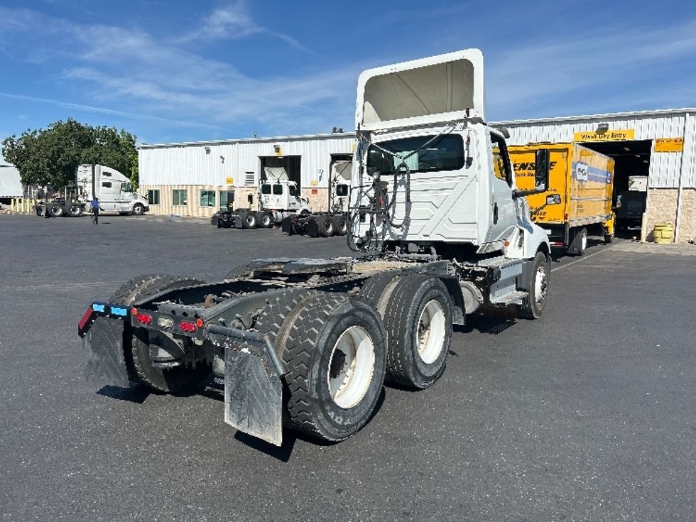 Day Cab Tractor-Heavy Duty Tractors-International-2019-LT625-Ceres-CA-229,164\n\t\tmiles-$ 33,250 - Image 7
