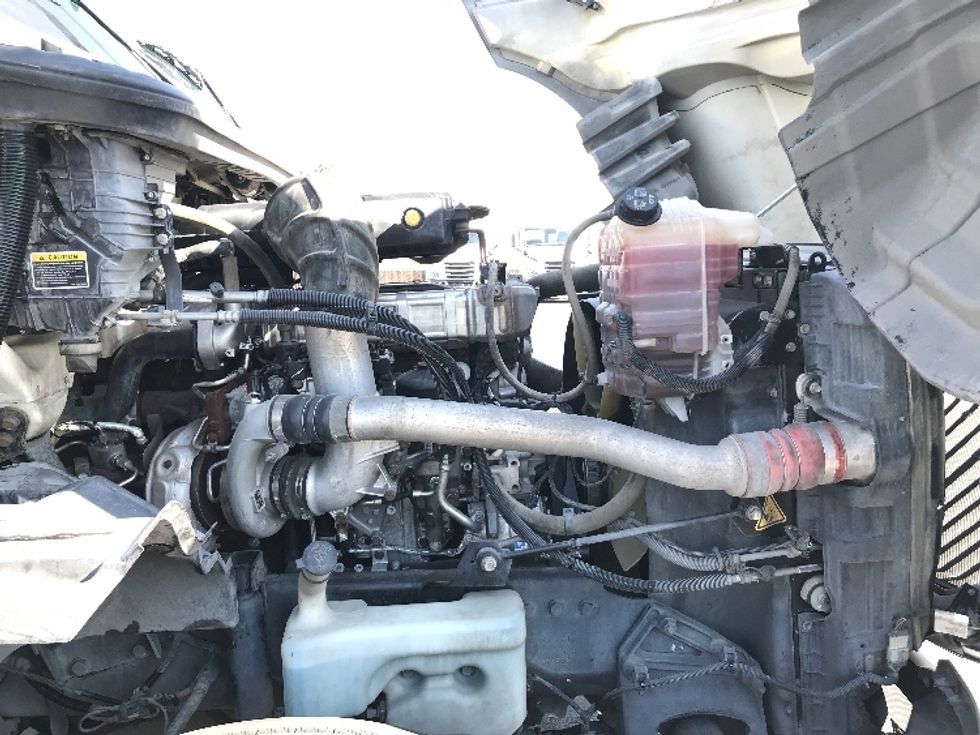 Day Cab Tractor-Heavy Duty Tractors-International-2019-LT625-Chino-CA-480,000\n\t\tmiles-$ 22,250 - Image 15