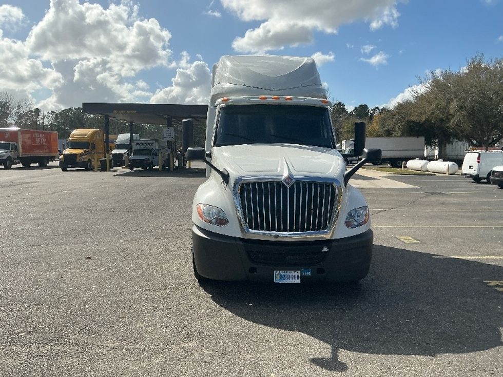 Day Cab Tractor-Heavy Duty Tractors-International-2019-LT625-Cincinnati-OH-399,849\n\t\tmiles-$ 43,750 - Image 2