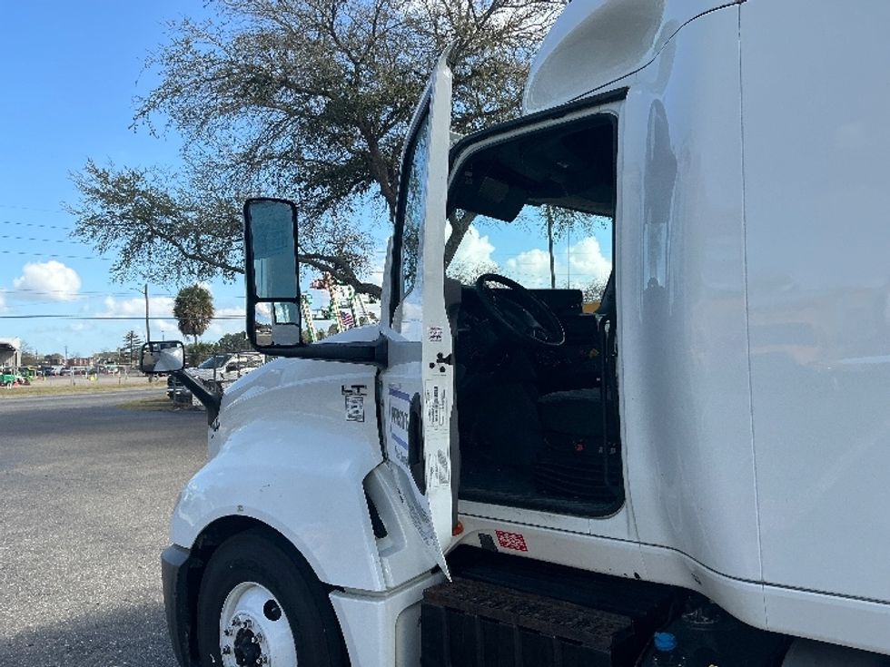 Day Cab Tractor-Heavy Duty Tractors-International-2019-LT625-Cincinnati-OH-399,849\n\t\tmiles-$ 43,750 - Image 9