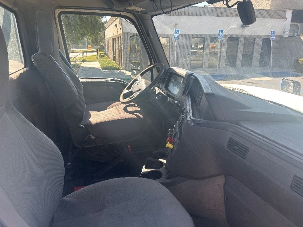 Day Cab Tractor-Heavy Duty Tractors-International-2019-LT625-City Of Industry-CA-186,329\n\t\tmiles-$ 33,750 - Image 14