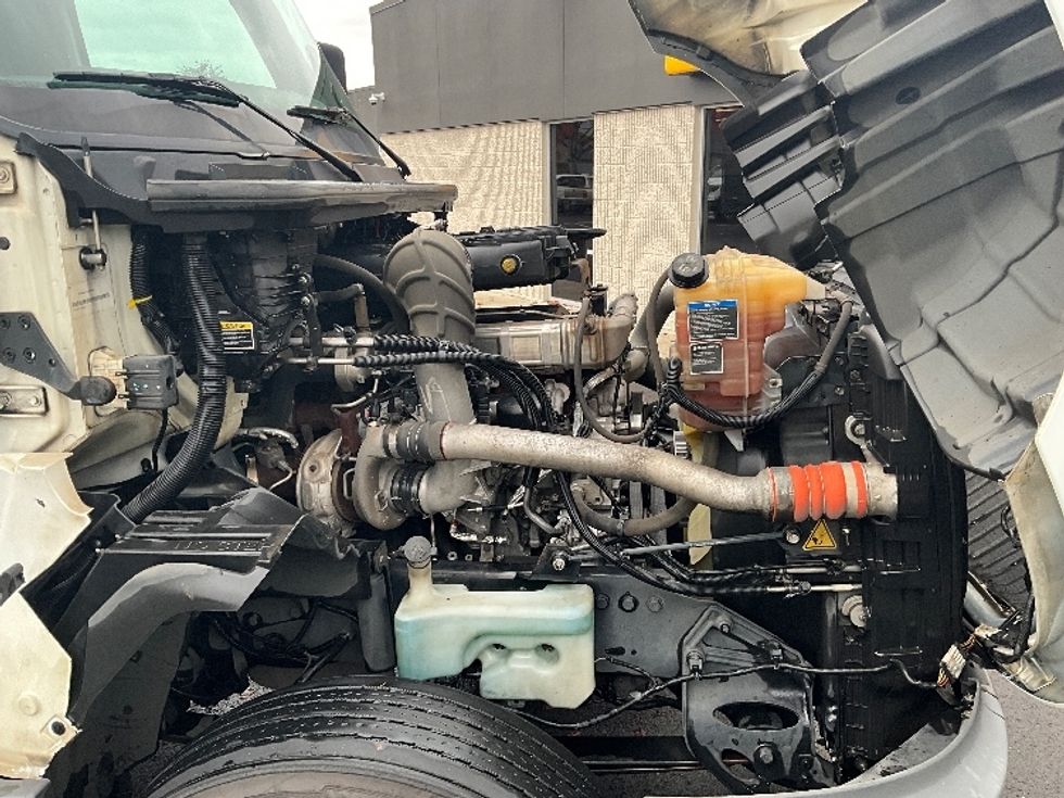 Day Cab Tractor-Heavy Duty Tractors-International-2019-LT625-Clackamas-OR-189,276\n\t\tmiles-$ 37,250 - Image 15