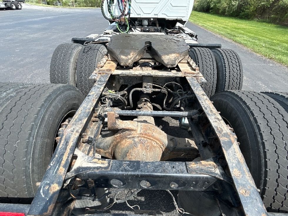 Day Cab Tractor-Heavy Duty Tractors-International-2019-LT625-Clearfield-PA-412,351\n\t\tmiles-$ 23,750 - Image 6