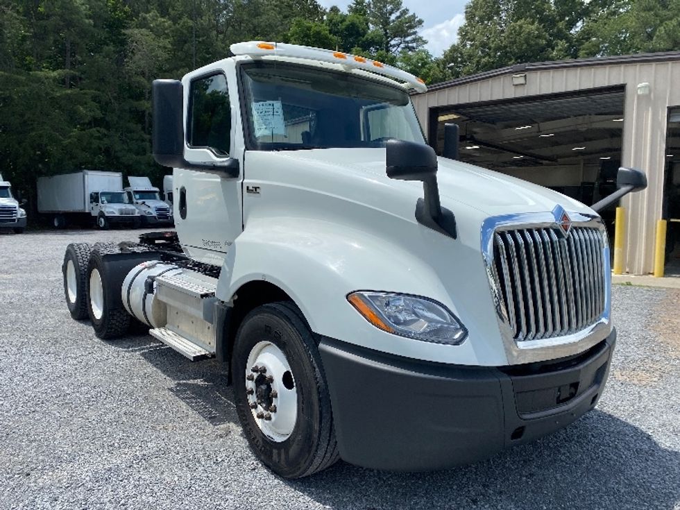 Day Cab Tractor-Heavy Duty Tractors-International-2019-LT625-Cleveland-TN-268,753\n\t\tmiles-$ 26,750 - Image 1