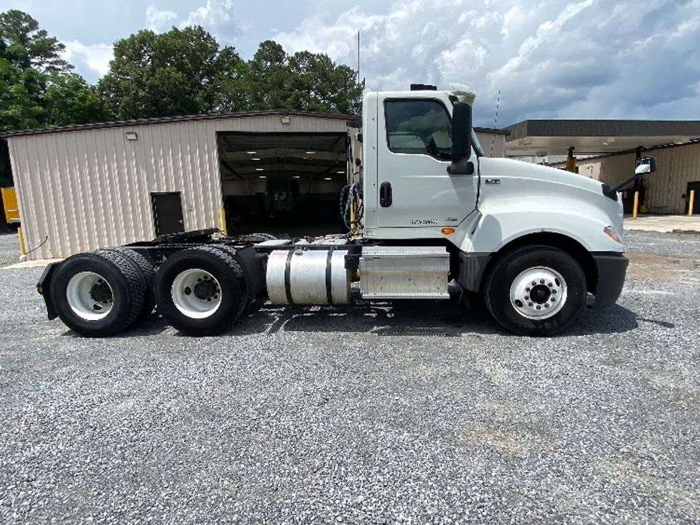 Day Cab Tractor-Heavy Duty Tractors-International-2019-LT625-Cleveland-TN-268,753\n\t\tmiles-$ 26,750 - Image 8