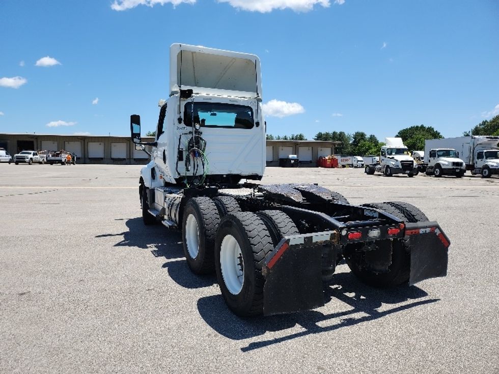 Day Cab Tractor-Heavy Duty Tractors-International-2019-LT625-Cleveland-TN-329,057\n\t\tmiles-$ 29,000 - Image 5