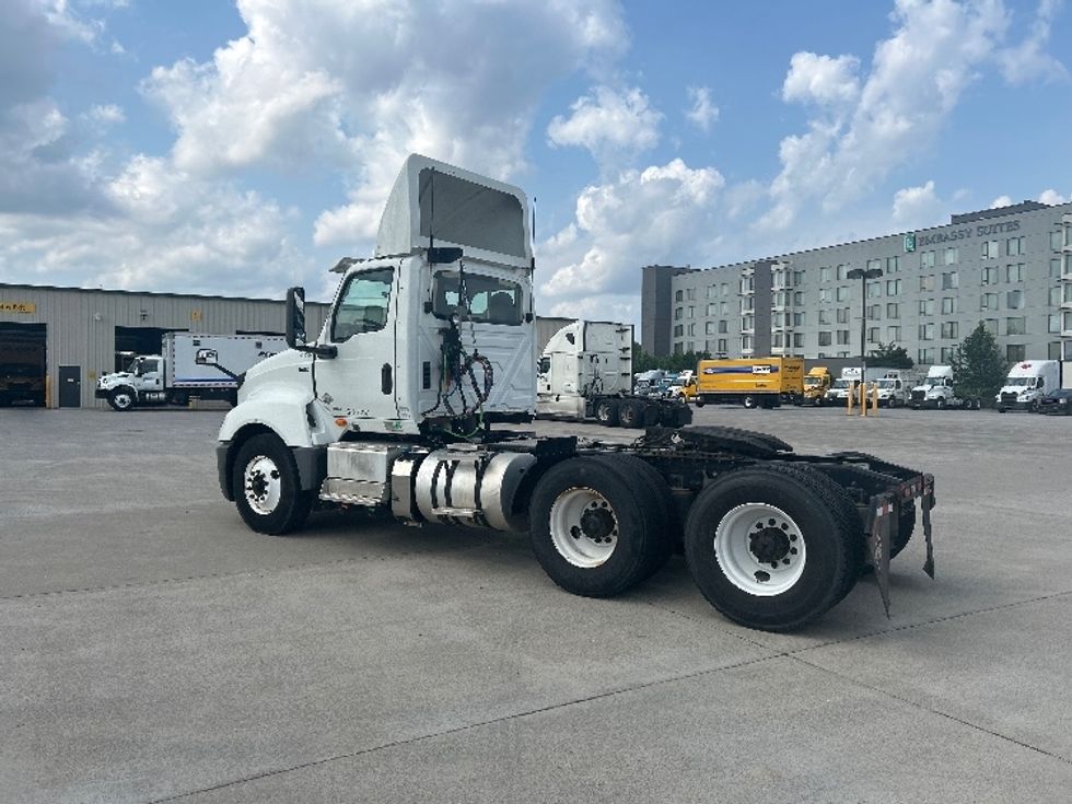 Day Cab Tractor-Heavy Duty Tractors-International-2019-LT625-Cleveland-TN-344,620\n\t\tmiles-$ 26,250 - Image 5