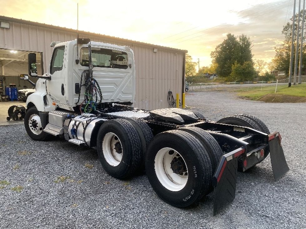 Day Cab Tractor-Heavy Duty Tractors-International-2019-LT625-Cleveland-TN-366,888\n\t\tmiles-$ 26,250 - Image 5