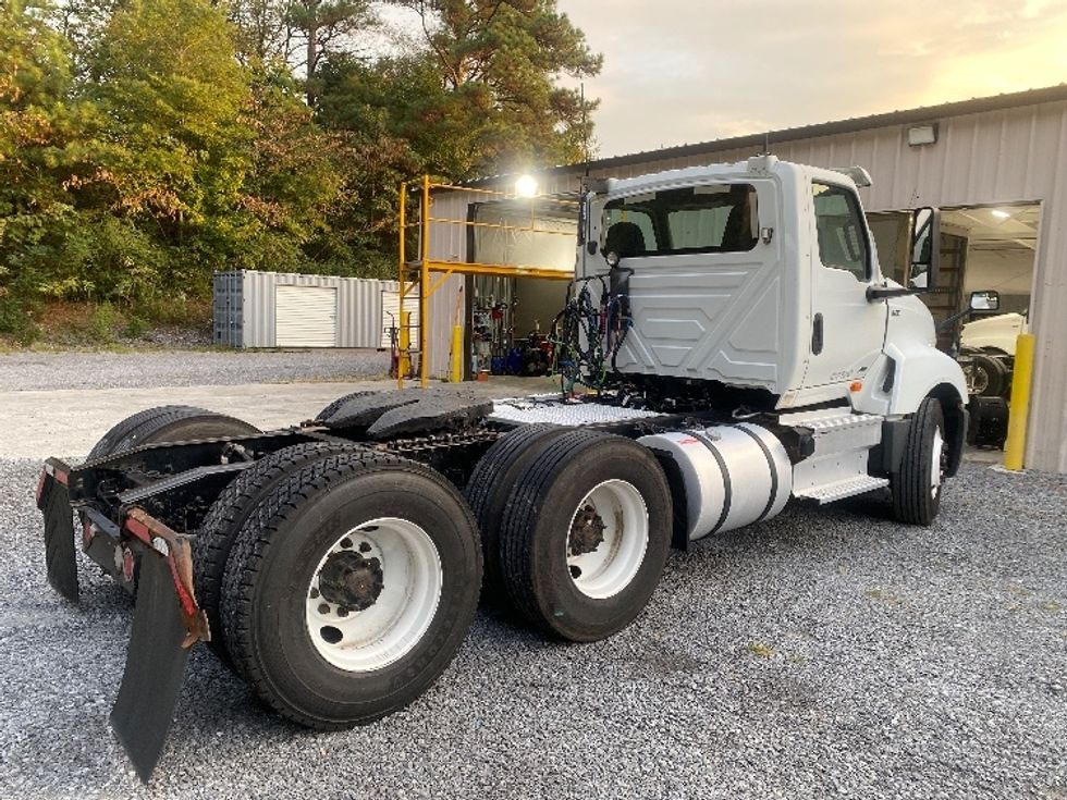 Day Cab Tractor-Heavy Duty Tractors-International-2019-LT625-Cleveland-TN-366,888\n\t\tmiles-$ 26,250 - Image 7