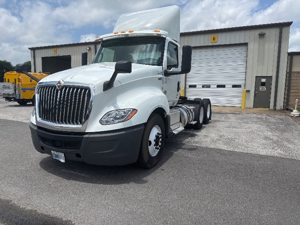 Day Cab Tractor-Heavy Duty Tractors-International-2019-LT625-Columbia-TN-497,436\n\t\tmiles-$ 10,000 - Image 3