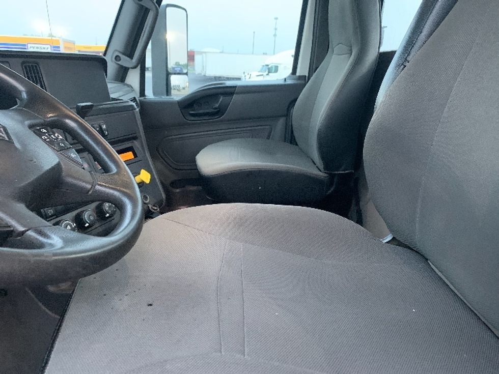 Day Cab Tractor-Heavy Duty Tractors-International-2019-LT625-Columbus-OH-218,176\n\t\tmiles-$ 30,000 - Image 10