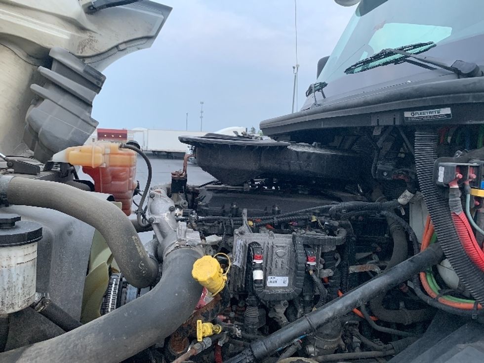 Day Cab Tractor-Heavy Duty Tractors-International-2019-LT625-Columbus-OH-218,176\n\t\tmiles-$ 30,000 - Image 16