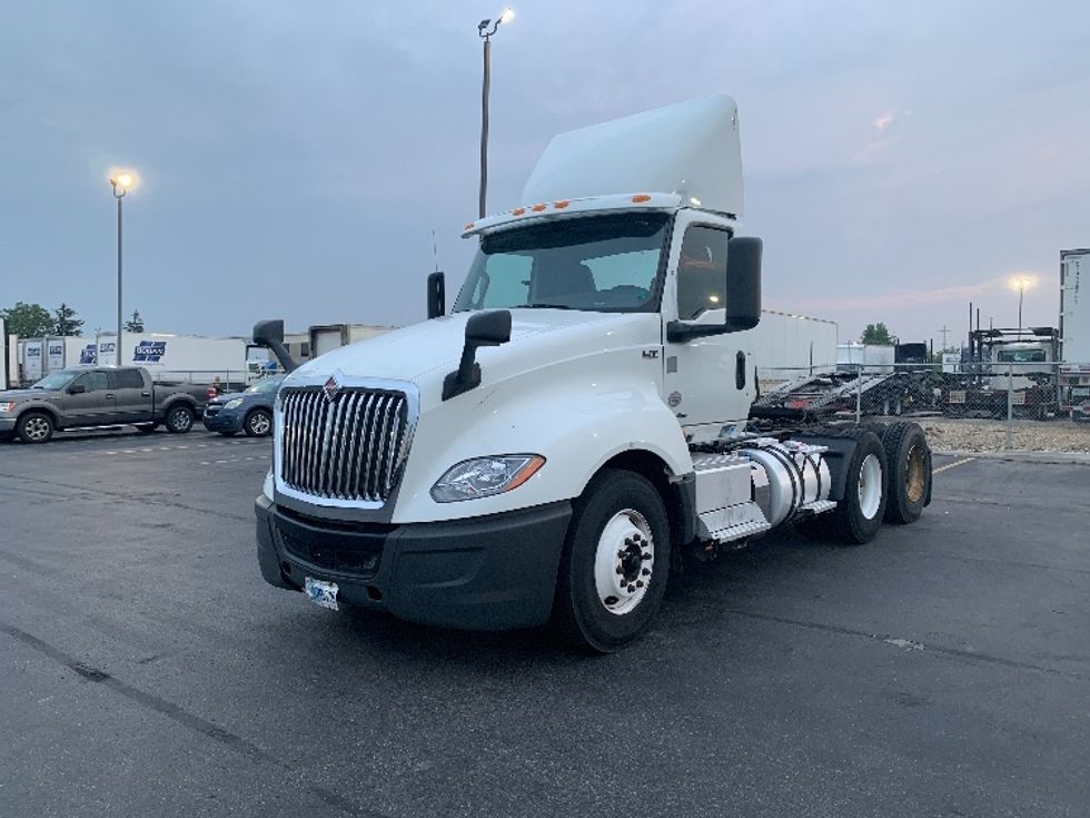 Day Cab Tractor-Heavy Duty Tractors-International-2019-LT625-Columbus-OH-218,176\n\t\tmiles-$ 30,000 - Image 3