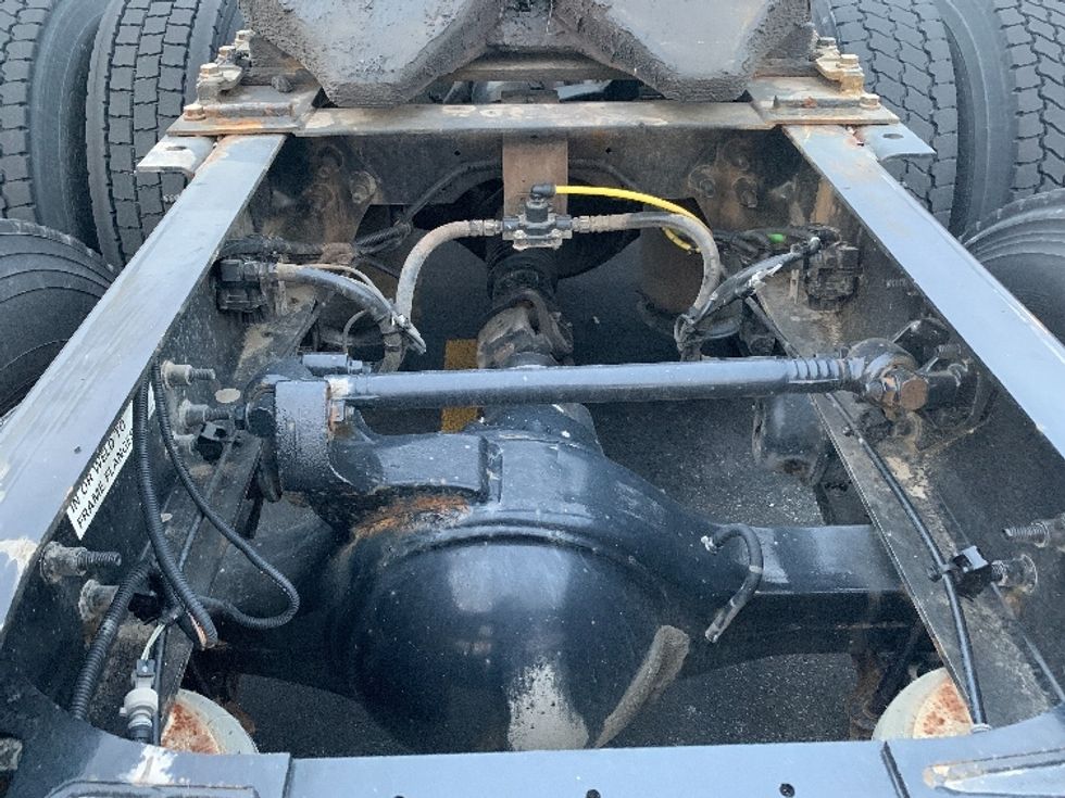 Day Cab Tractor-Heavy Duty Tractors-International-2019-LT625-Columbus-OH-218,176\n\t\tmiles-$ 30,000 - Image 6