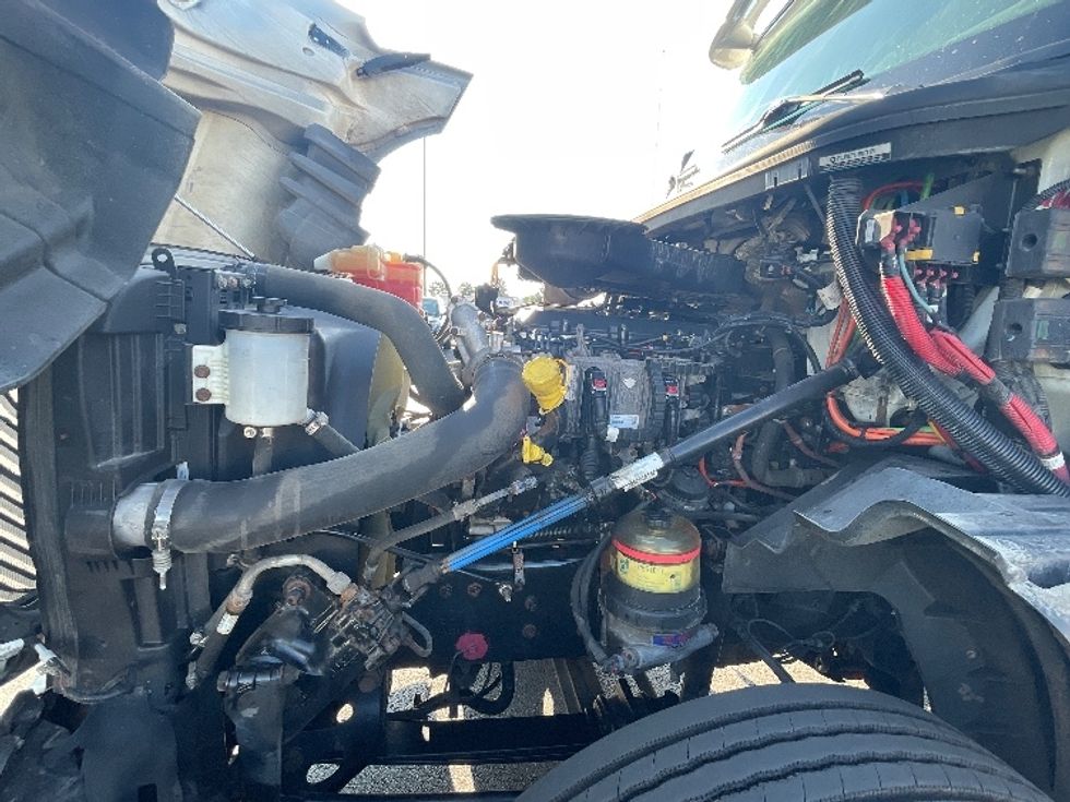 Day Cab Tractor-Heavy Duty Tractors-International-2019-LT625-Columbus-OH-331,304\n\t\tmiles-$ 27,500 - Image 16