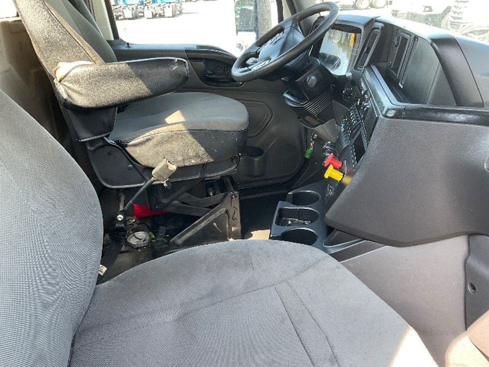 Day Cab Tractor-Heavy Duty Tractors-International-2019-LT625-Columbus-OH-458,313\n\t\tmiles-$ 22,250 - Image 14