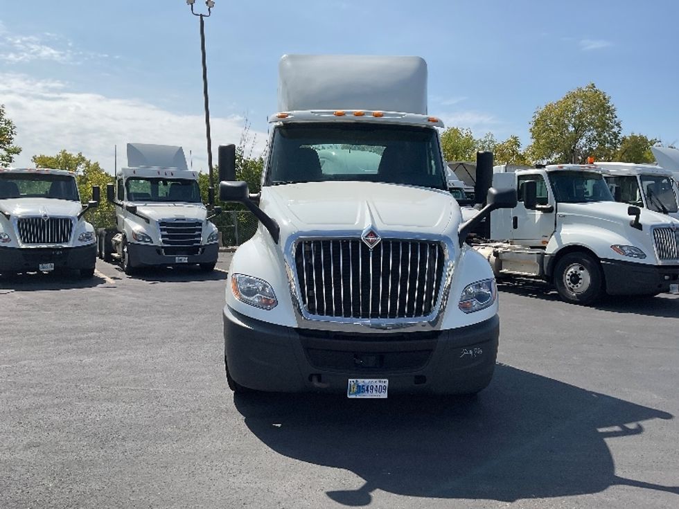 Day Cab Tractor-Heavy Duty Tractors-International-2019-LT625-Columbus-OH-458,313\n\t\tmiles-$ 22,250 - Image 2