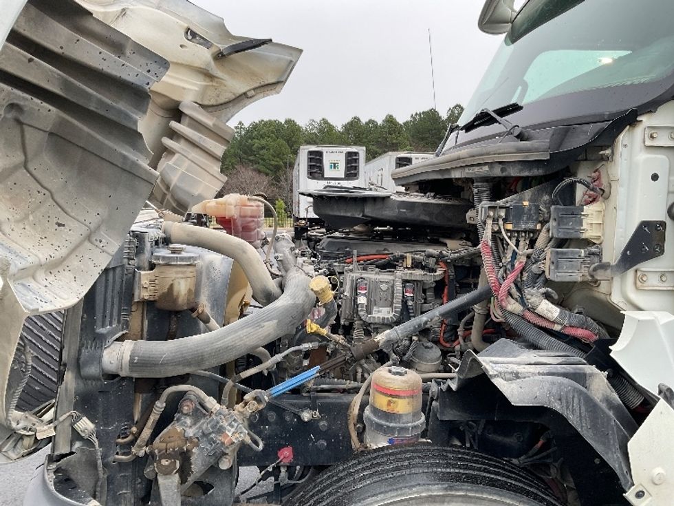 Day Cab Tractor-Heavy Duty Tractors-International-2019-LT625-Concord-NC-283,268\n\t\tmiles-$ 26,750 - Image 16