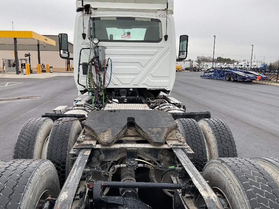 Day Cab Tractor-Heavy Duty Tractors-International-2019-LT625-Concord-NC-283,268\n\t\tmiles-$ 26,750 - Image 6