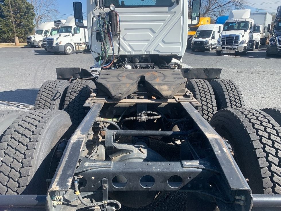 Day Cab Tractor-Heavy Duty Tractors-International-2019-LT625-Concord-NC-534,213\n\t\tmiles-$ 19,000 - Image 6