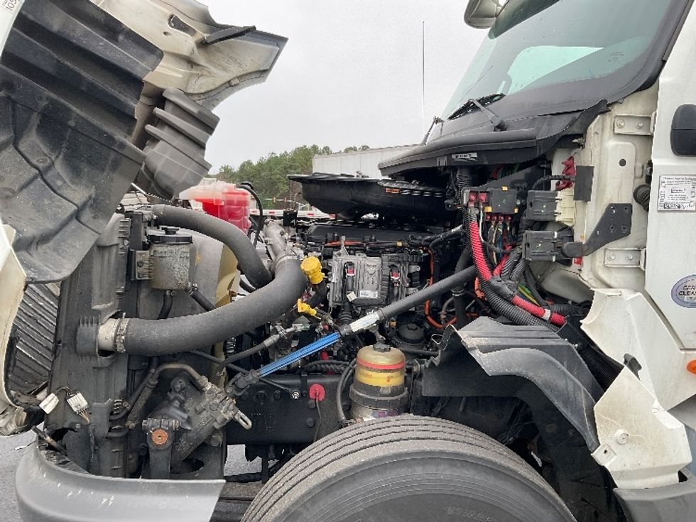 Day Cab Tractor-Heavy Duty Tractors-International-2019-LT625-Concord-NC-540,341\n\t\tmiles-$ 20,000 - Image 16