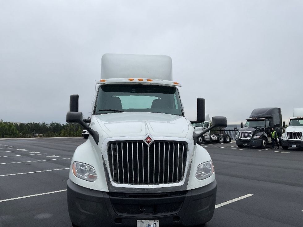 Day Cab Tractor-Heavy Duty Tractors-International-2019-LT625-Concord-NC-540,341\n\t\tmiles-$ 20,000 - Image 2
