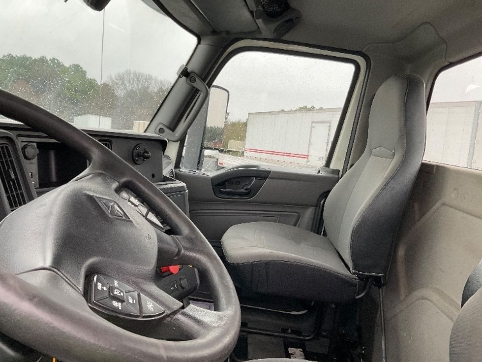 Day Cab Tractor-Heavy Duty Tractors-International-2019-LT625-Concord-NC-542,886\n\t\tmiles-$ 20,000 - Image 10