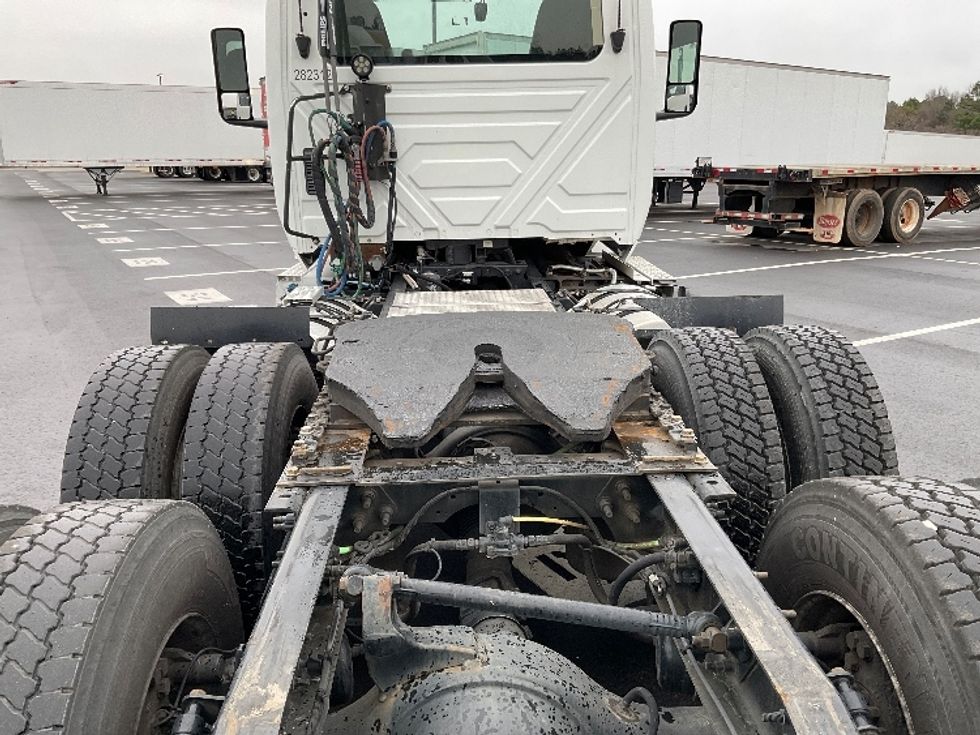 Day Cab Tractor-Heavy Duty Tractors-International-2019-LT625-Concord-NC-542,886\n\t\tmiles-$ 20,000 - Image 6