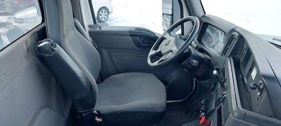 Day Cab Tractor-Heavy Duty Tractors-International-2019-LT625-Conklin-NY-428,055\n\t\tmiles-$ 23,500 - Image 14