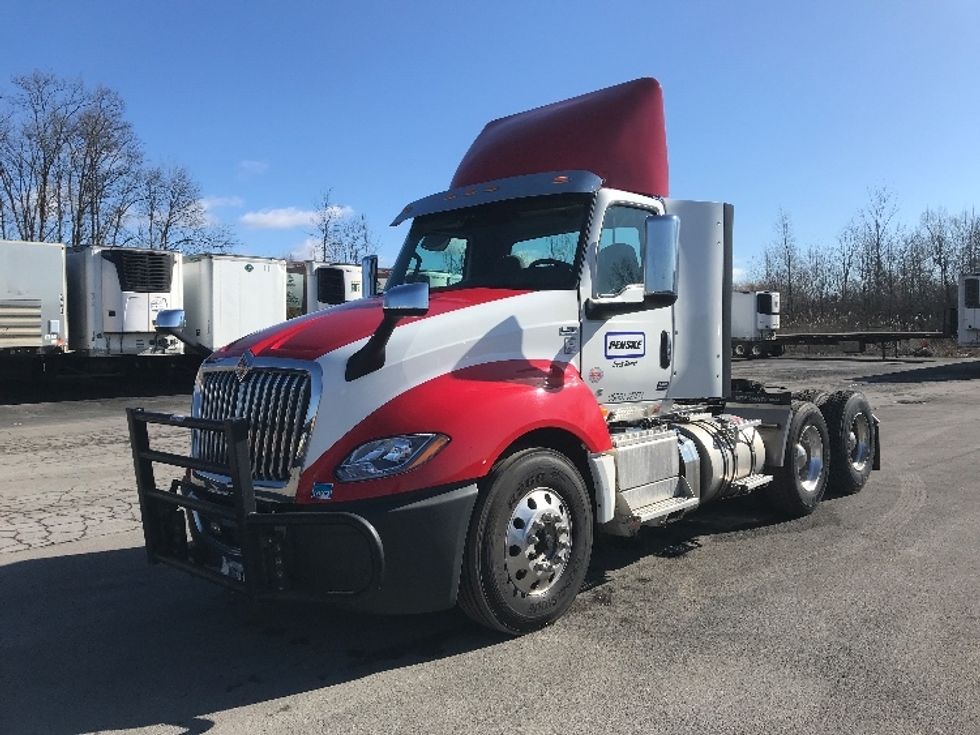 Day Cab Tractor-Heavy Duty Tractors-International-2019-LT625-Conklin-NY-589,794\n\t\tmiles-$ 22,750 - Image 3