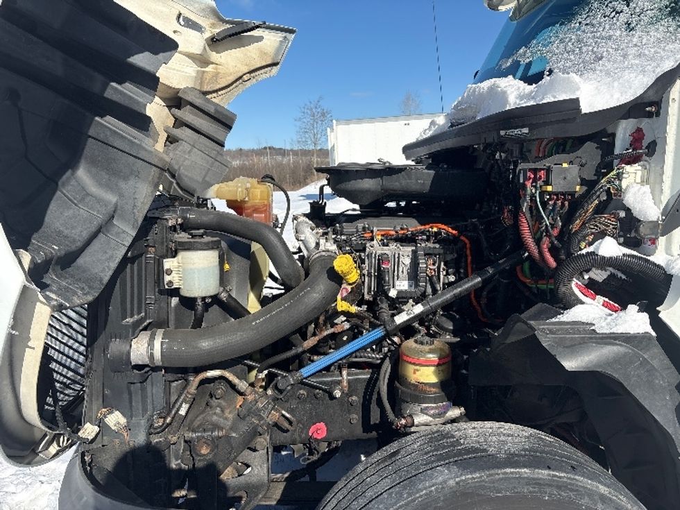 Day Cab Tractor-Heavy Duty Tractors-International-2019-LT625-Coxsackie-NY-221,913\n\t\tmiles-$ 13,500 - Image 15