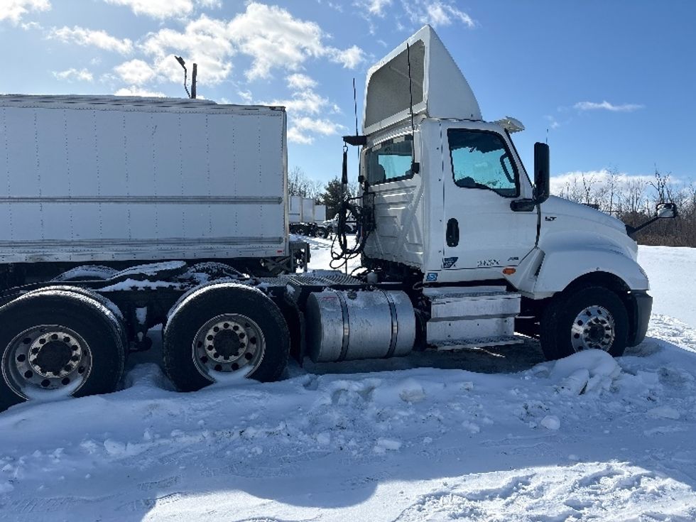 Day Cab Tractor-Heavy Duty Tractors-International-2019-LT625-Coxsackie-NY-221,913\n\t\tmiles-$ 13,500 - Image 7