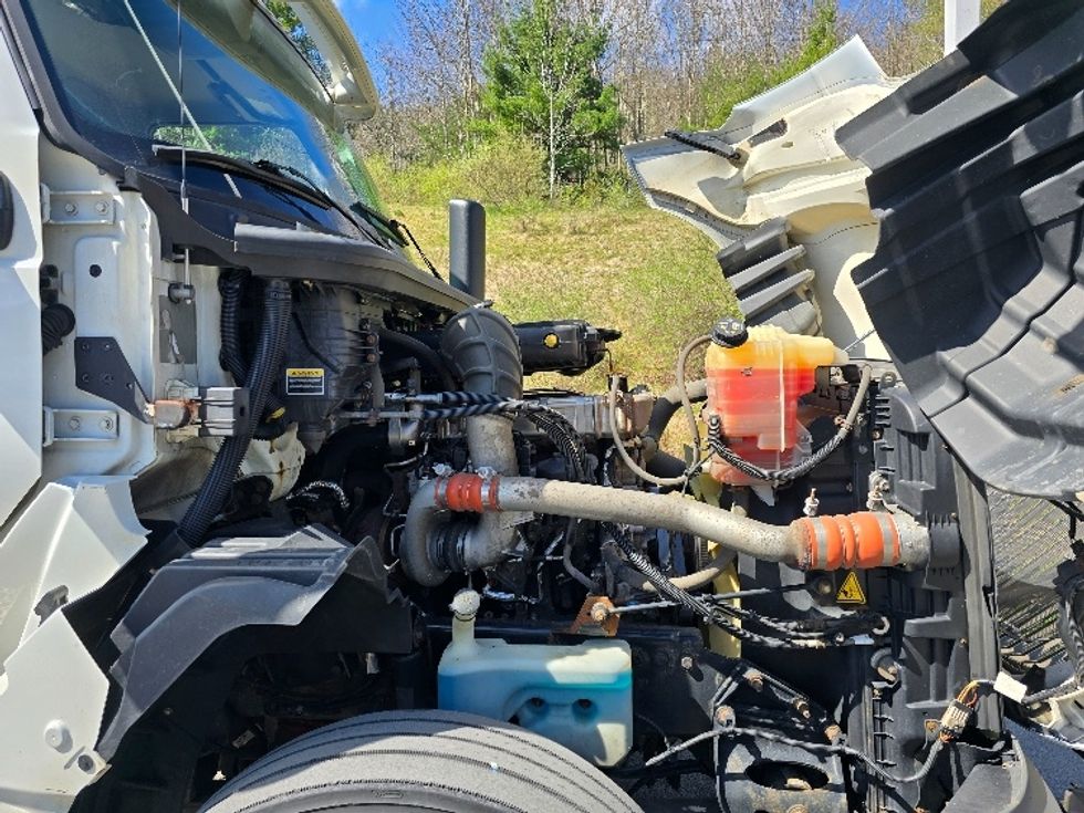 Day Cab Tractor-Heavy Duty Tractors-International-2019-LT625-Cranbury-NJ-780,138\n\t\tmiles-$ 22,250 - Image 15
