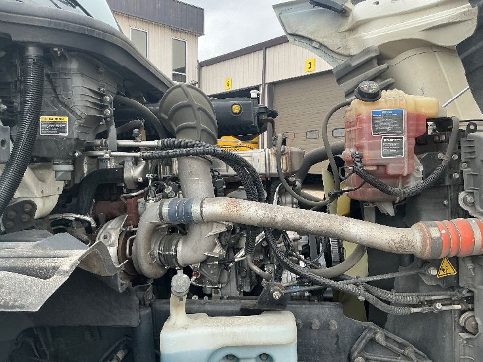 Day Cab Tractor-Heavy Duty Tractors-International-2019-LT625-Dallas-TX-266,741\n\t\tmiles-$ 30,000 - Image 15