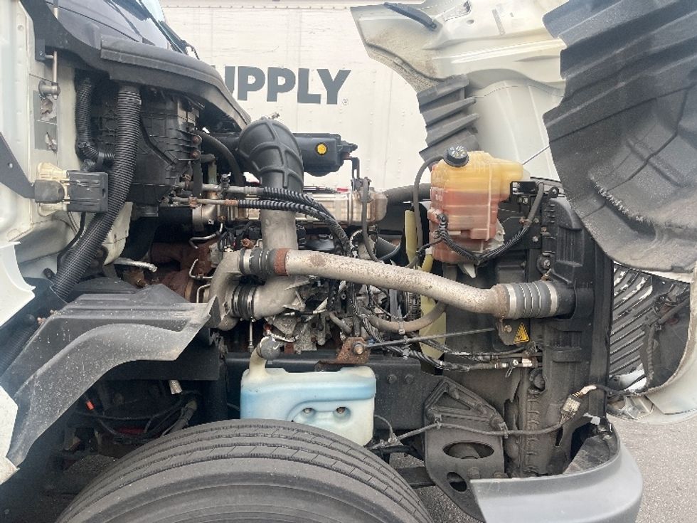 2019 International LT625 LT photo 14