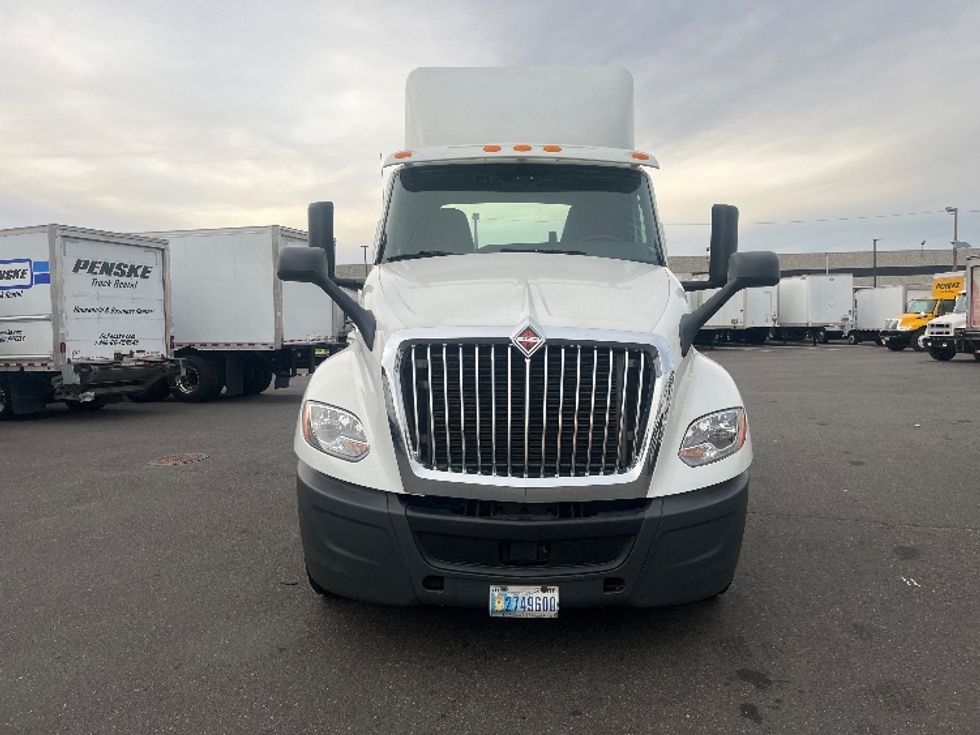 2019 International LT625 LT photo 2
