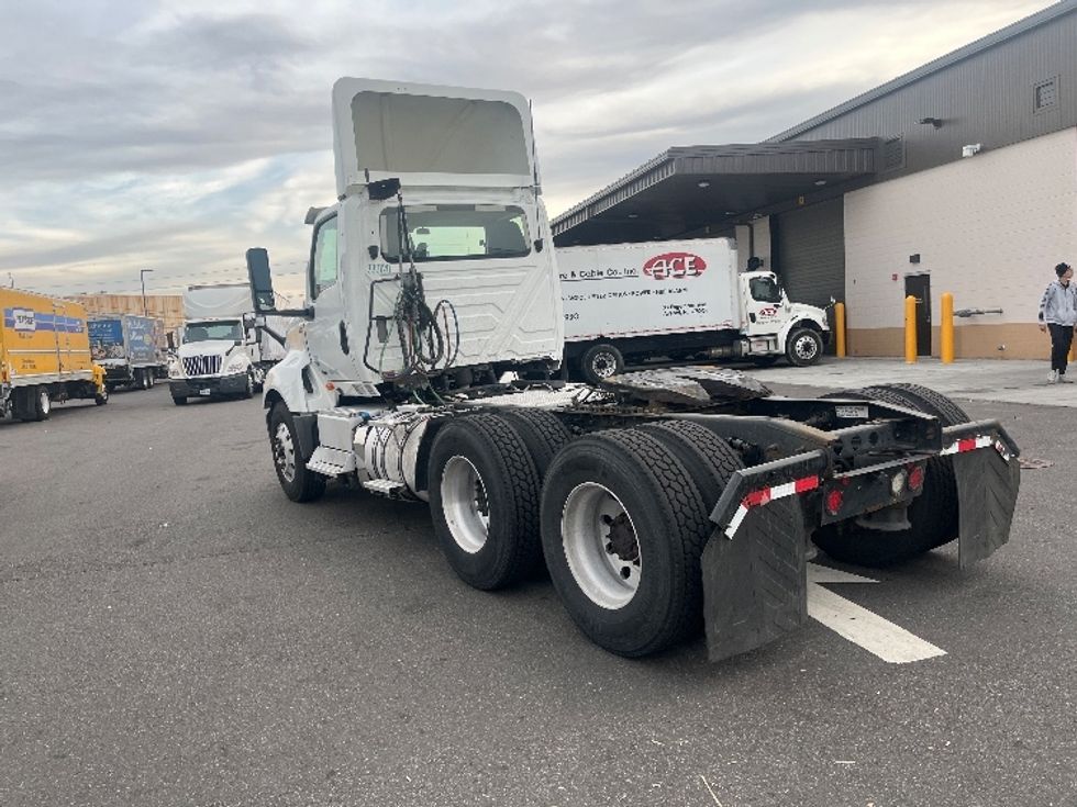 2019 International LT625 LT photo 5