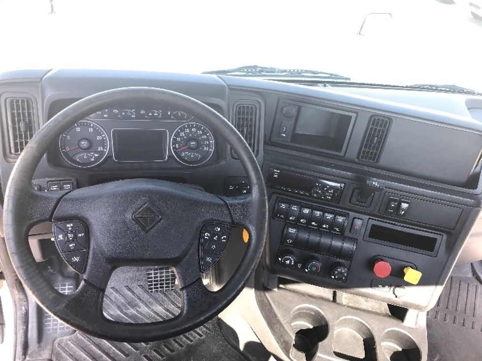 Day Cab Tractor-Heavy Duty Tractors-International-2019-LT625-Des Moines-IA-149,200\n\t\tmiles-$ 31,000 - Image 11