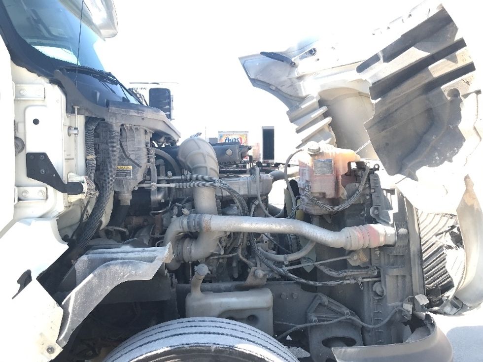 Day Cab Tractor-Heavy Duty Tractors-International-2019-LT625-Des Moines-IA-149,200\n\t\tmiles-$ 31,000 - Image 15