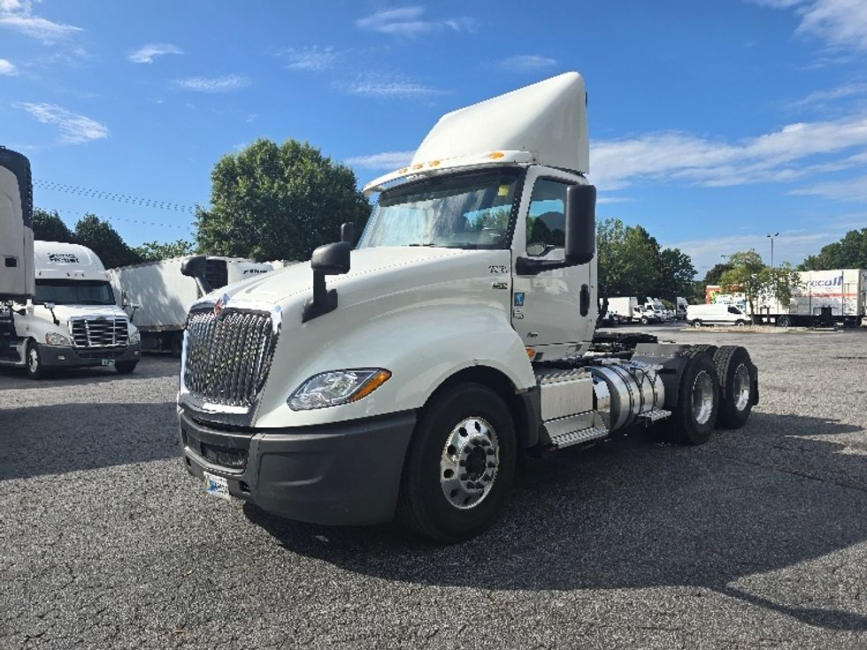 Day Cab Tractor-Heavy Duty Tractors-International-2019-LT625-Duluth-GA-181,845\n\t\tmiles-$ 36,000 - Image 3