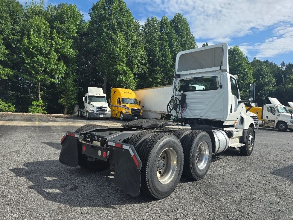 Day Cab Tractor-Heavy Duty Tractors-International-2019-LT625-Duluth-GA-181,845\n\t\tmiles-$ 36,000 - Image 7