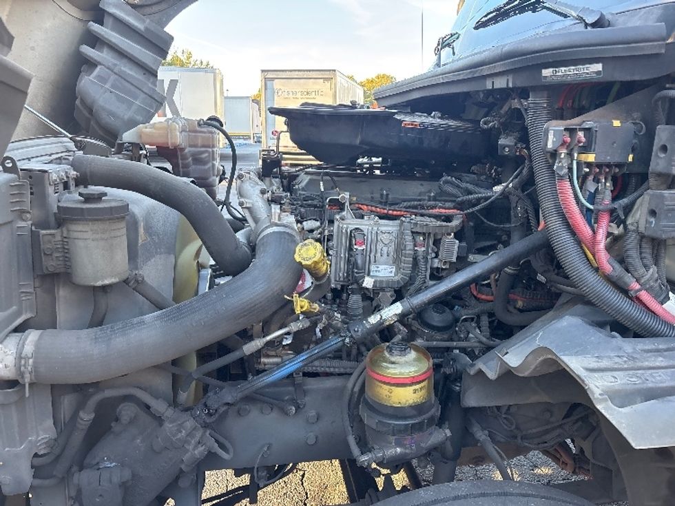 Day Cab Tractor-Heavy Duty Tractors-International-2019-LT625-Duluth-GA-567,975\n\t\tmiles-$ 22,250 - Image 16