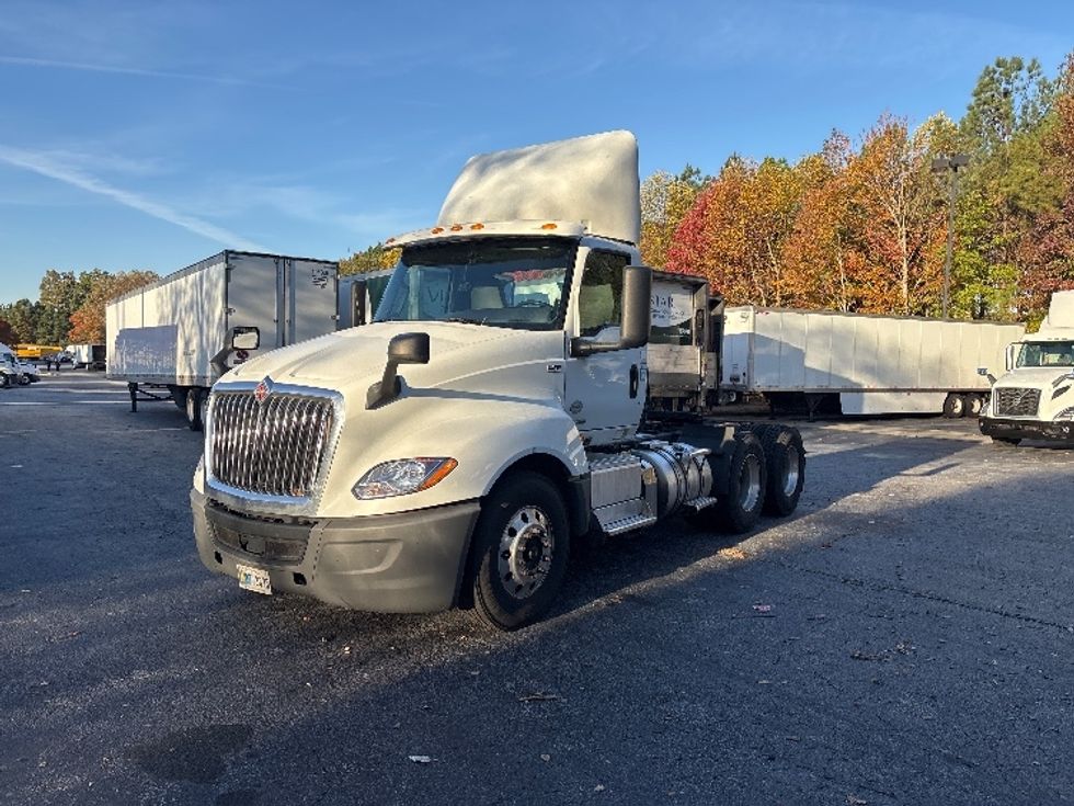 Day Cab Tractor-Heavy Duty Tractors-International-2019-LT625-Duluth-GA-567,975\n\t\tmiles-$ 22,250 - Image 3