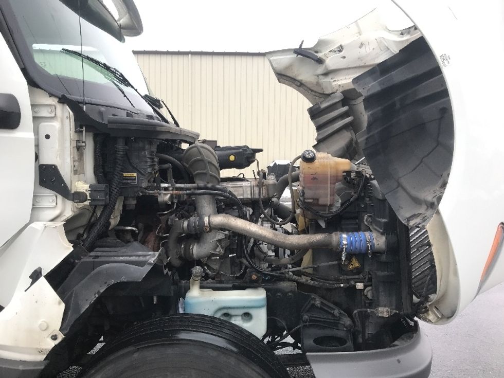 Day Cab Tractor-Heavy Duty Tractors-International-2019-LT625-Duncansville-PA-440,779\n\t\tmiles-$ 27,000 - Image 15