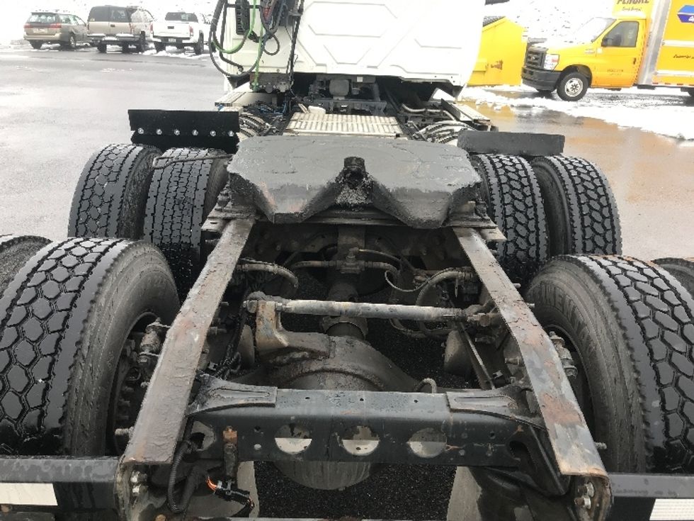 Day Cab Tractor-Heavy Duty Tractors-International-2019-LT625-Duncansville-PA-440,779\n\t\tmiles-$ 27,000 - Image 6